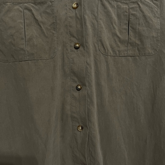 Women’s Orvis 100% Silk Button Up Blouse Size Medium Brown Mushroom - Picture 4 of 7